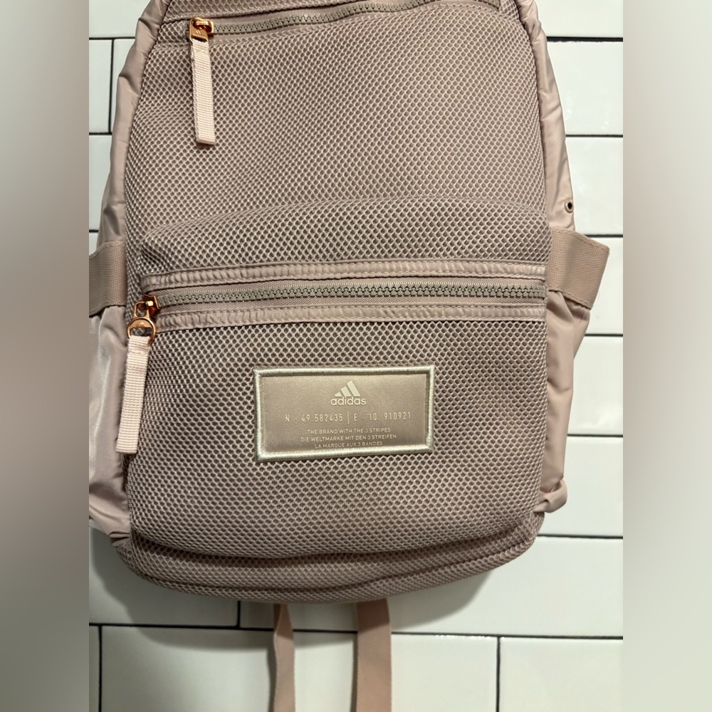 Adidas VFS pale pink Backpack - Picture 3 of 5